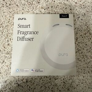 Pura 4 Smart Fragrance Diffuser